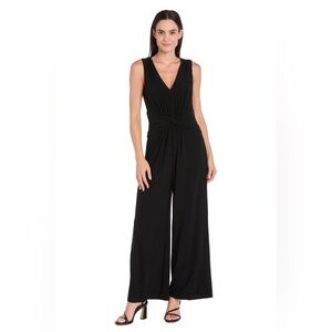 Classic Black V-Neck Wide Leg Sleeveless Tank Romper Sleek Evening Jumpsuit✨